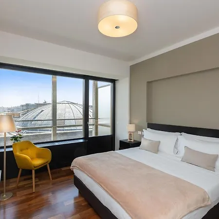 Amazing Via Parigi *