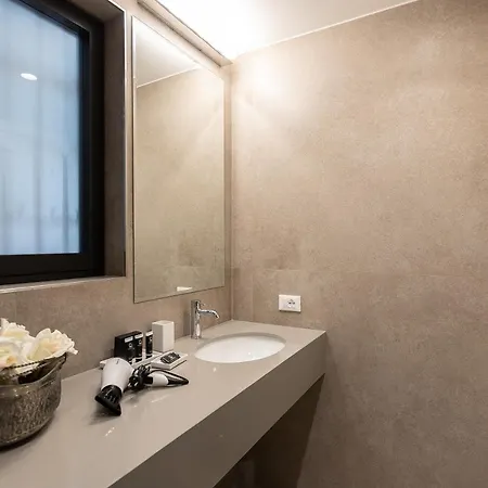 Daire Amazing Via Parigi Roma