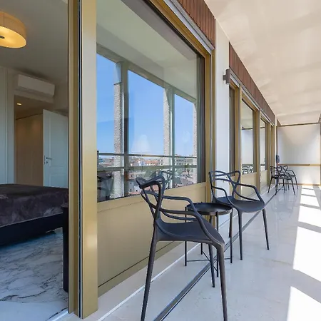Amazing Via Parigi Apartmán