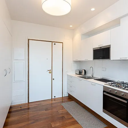 Amazing Via Parigi *