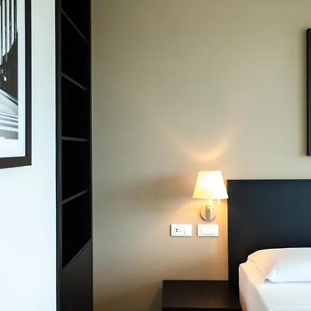 Daire Amazing Via Parigi *